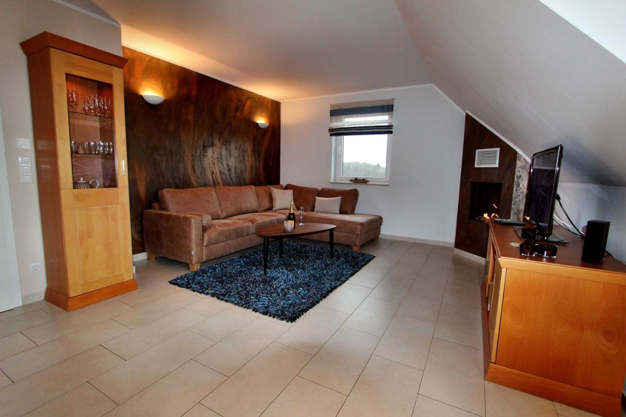 Haus Bellevue _ Og_Fewo Göhren-Lebbin Dış mekan fotoğraf